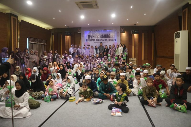 Hotel Diamond, Salimah Samarinda dan Kaltim Gelar Ifthor Bahagia Bersama 100 Anak Yatim Dhuafa