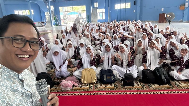 250 Siswa SMPN 5 Samarinda Ikuti Sesi Motivasi dan Relaksasi Jelang Ujian