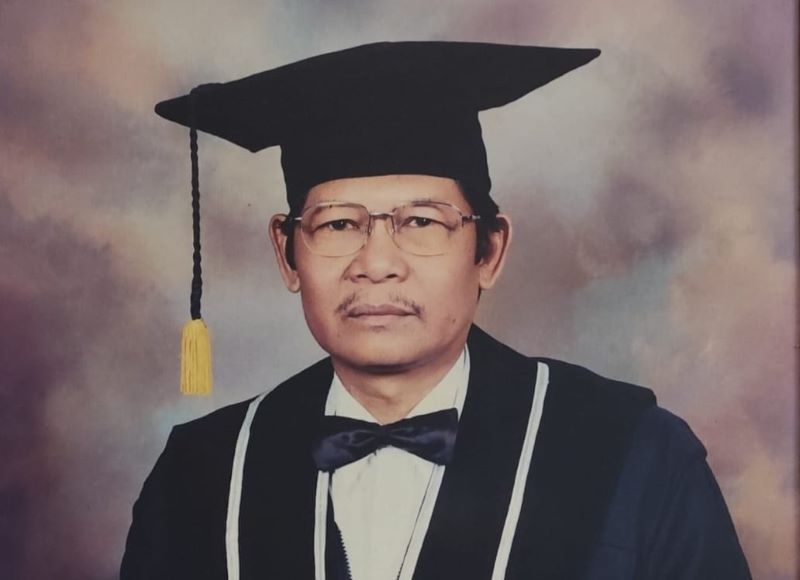 Prof Sarosa Meninggal di Hari Pendidikan