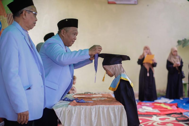 19 Santri BKPRMI Samboja Diwisuda, Komitmen Siarkan Al-Qur’an Terus Diteguhkan