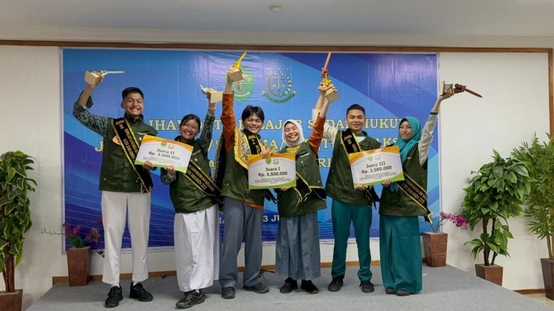 SMKN 15 Juara Duta Pelajar Sadar Hukum dari Samarinda
